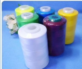 ประเทศจีน แหวนเย็บผ้าย้อมสีโพลีเอสเตอร์พันด้วยเส้นใยสังเคราะห์ 100% Spun Polyester ผู้ผลิต